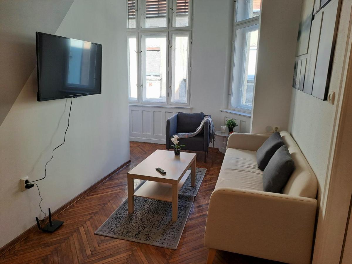 Emerald Apartment Budapest Exterior foto