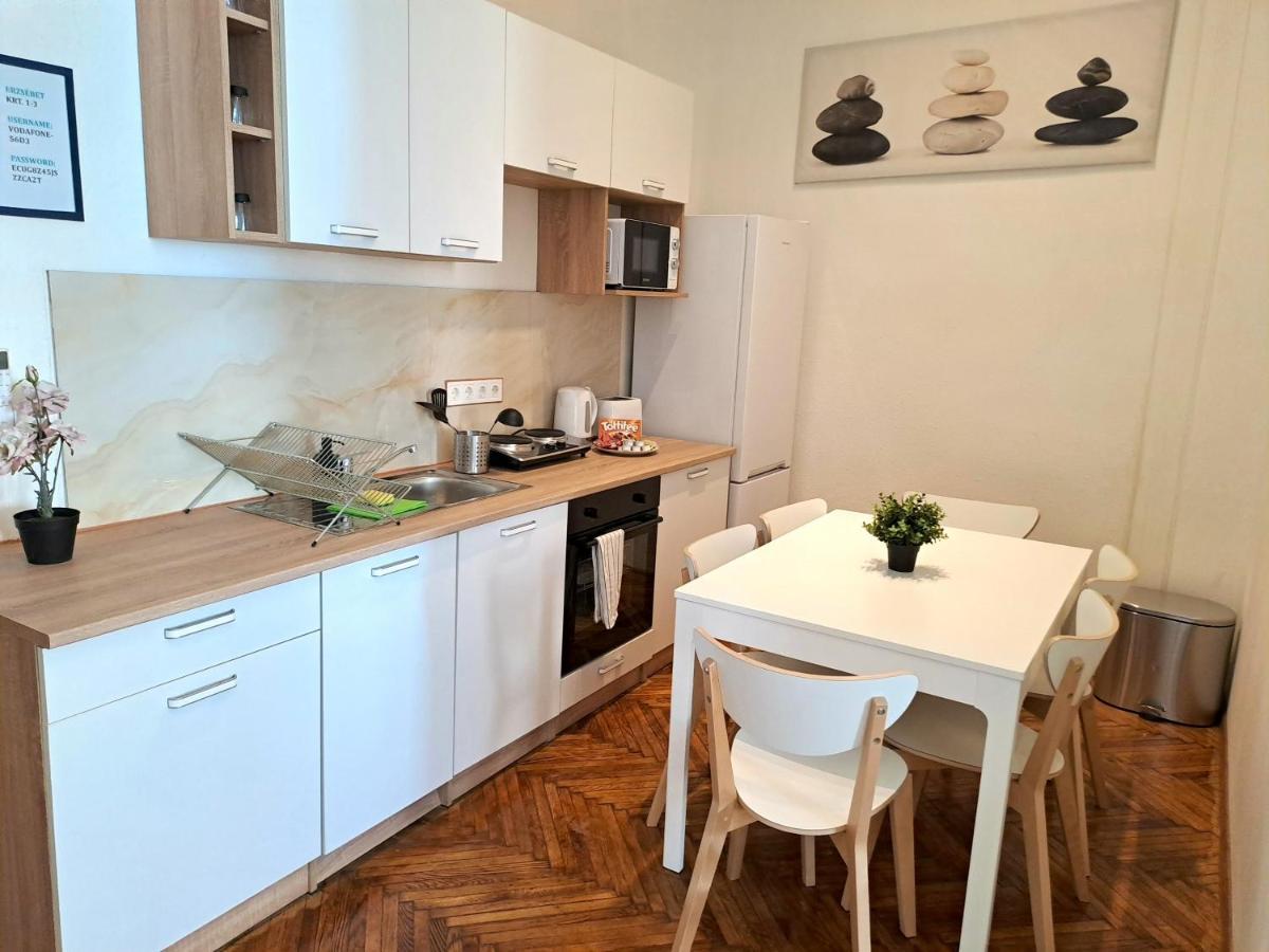 Emerald Apartment Budapest Exterior foto